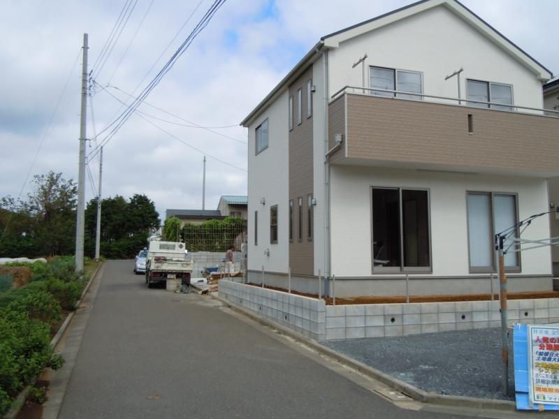 Local photos, including front road