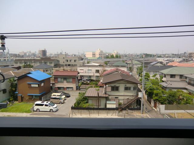 Balcony. I top floor is comfortable may view