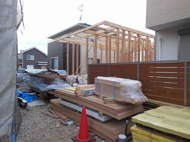 Local appearance photo. Local (12 May 2013) Shooting