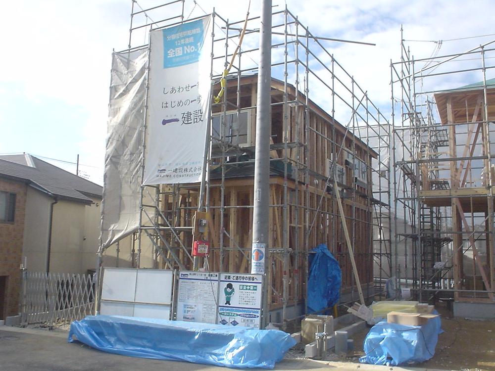 Local appearance photo. Local (12 May 2013) shooting 1 Building