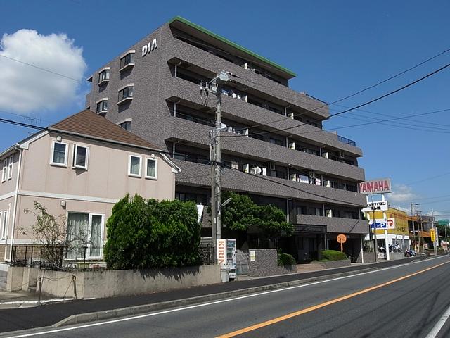 Local appearance photo. The ground six-storey