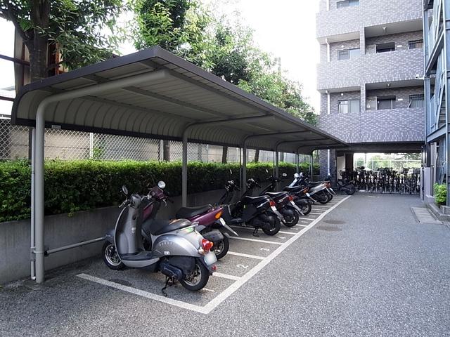 Other common areas. Bike shelter