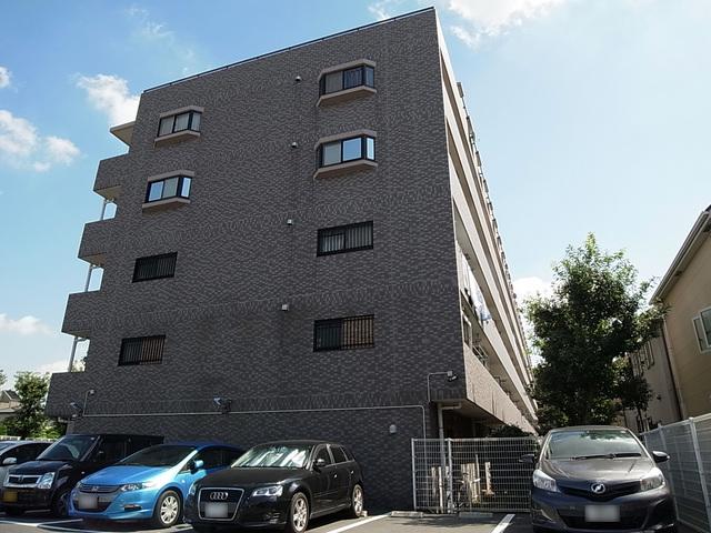 Local appearance photo. Auto lock apartment of peace of mind