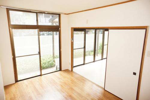 Living and room. It is a beautiful room of flooring! 