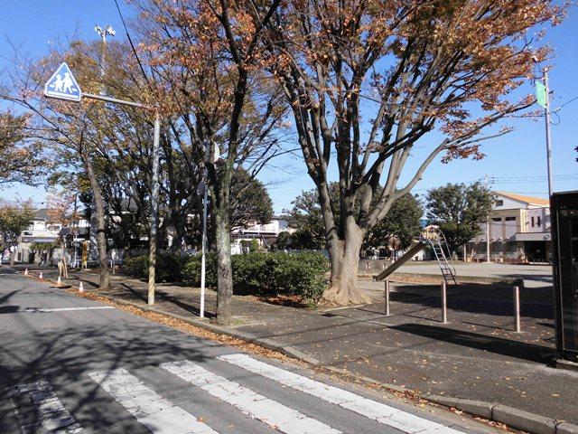 park. Kitanarashino 160m to (vi) park