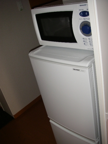 Other Equipment. Refrigerator & Microwave