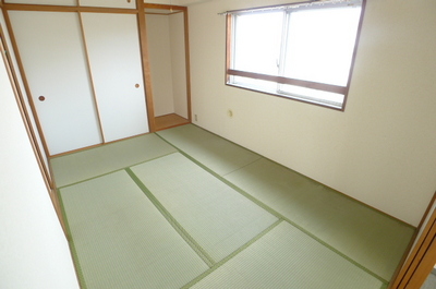 Living and room. Japanese-style room 6 quires