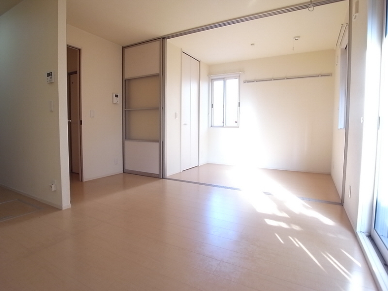 Kitchen. Two-sided lighting in the corner room! !