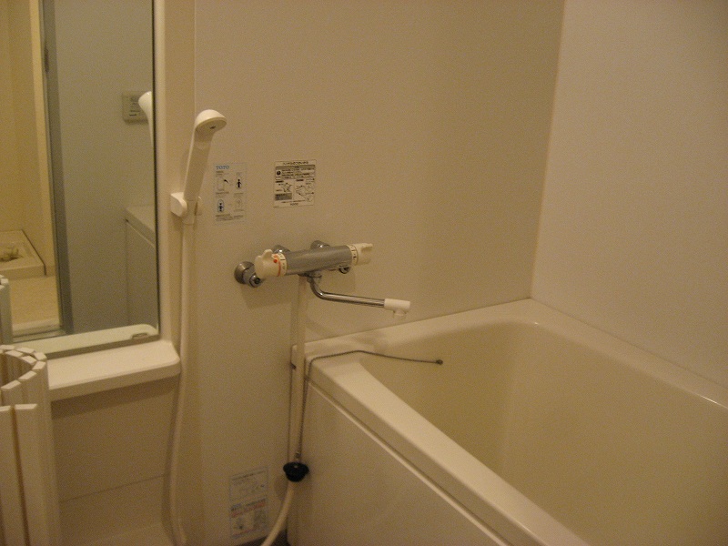 Bath. Reheating ・ Bathroom dryer with