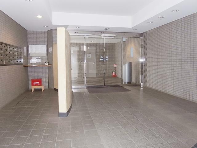 lobby. Entrance lobby