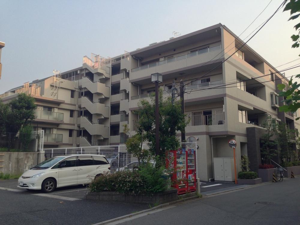 Local appearance photo. Local (August 2013) Shooting