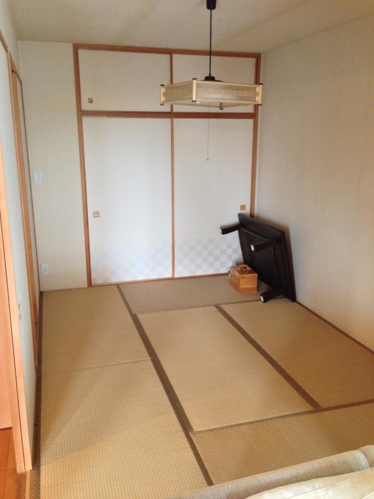 Non-living room. Local (August 2013) Shooting