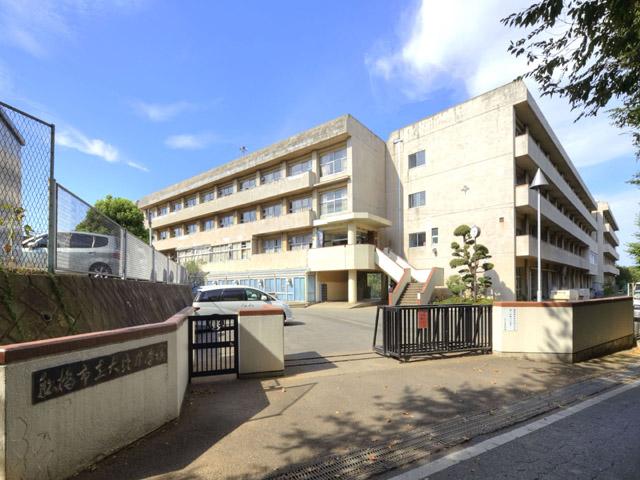 Junior high school. 1200m to Funabashi Municipal large hole junior high school Funabashi Municipal large hole junior high school