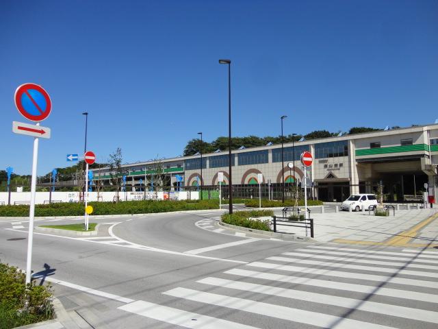 station. AzumaYo high-speed rail 1520m to Hasama Station