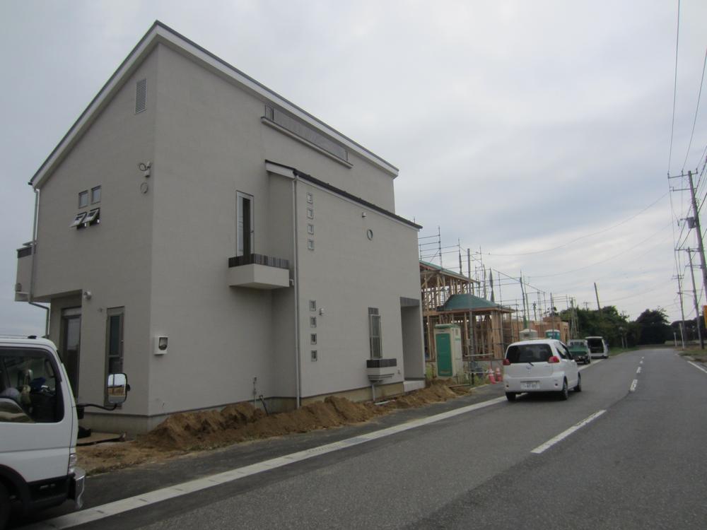 Local appearance photo