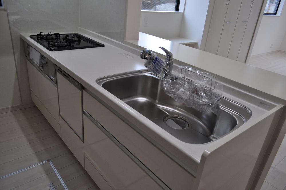 Same specifications photo (kitchen). (3 Building) same specification