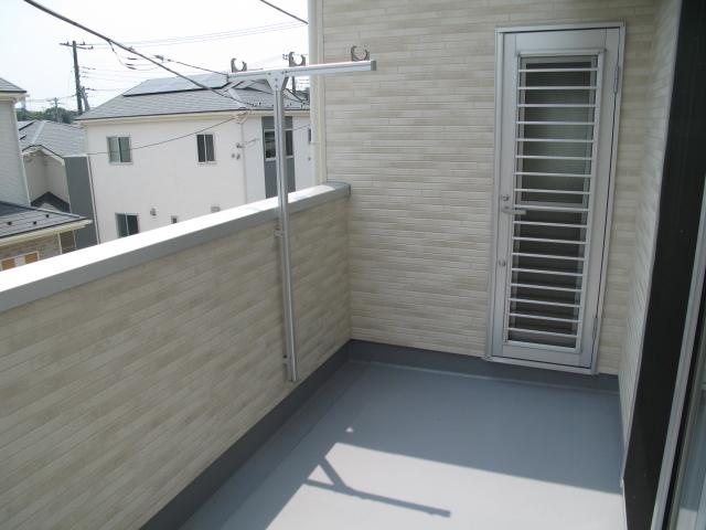 Balcony. Local (July 2013) Shooting