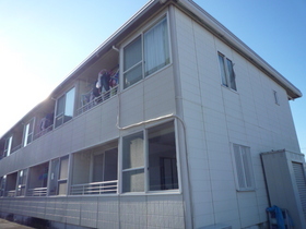 Building appearance. For further information, please contact housemates Funabashi shop 047-435-760