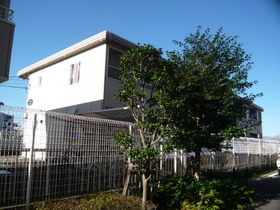 Building appearance. For further information, please contact housemates Funabashi shop 047-435-760