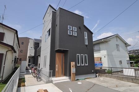 Same specifications photos (appearance). Appearance construction cases