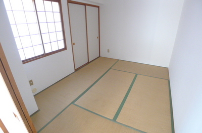 Living and room. Japanese-style room 6 quires