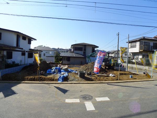 Local appearance photo. Building 2