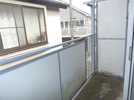 Balcony. It is a veranda.