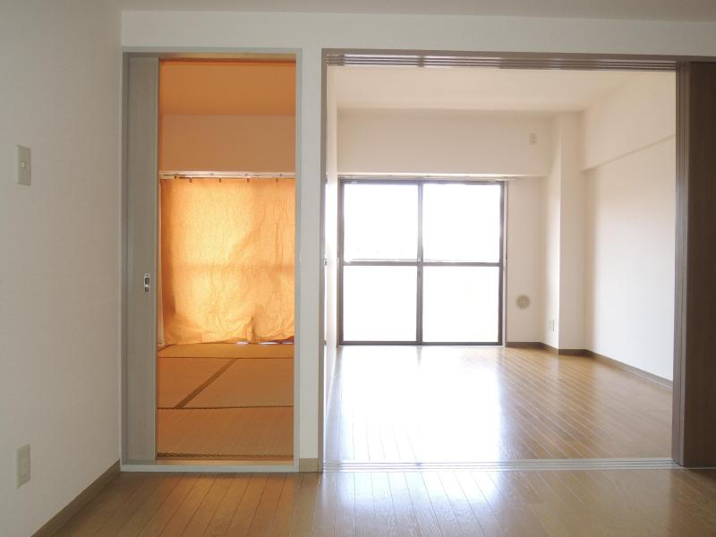 Other room space. Japanese and Western is a popular distribution type. 