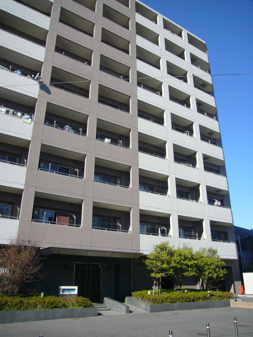 Local appearance photo. Local (11 May 2013) Shooting