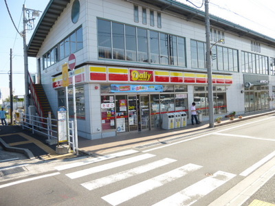 Convenience store. Daily Yamazaki Funabashi Code Station store up to (convenience store) 259m