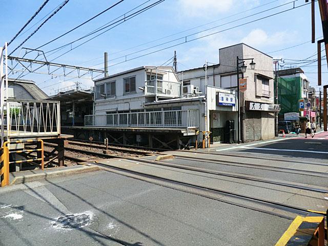 station. Keisei Main Line "Emperor of the Sea" 400m to the station