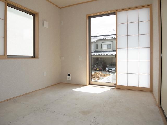 Non-living room. Japanese-style room 6.0 Pledge adjacent to the living room