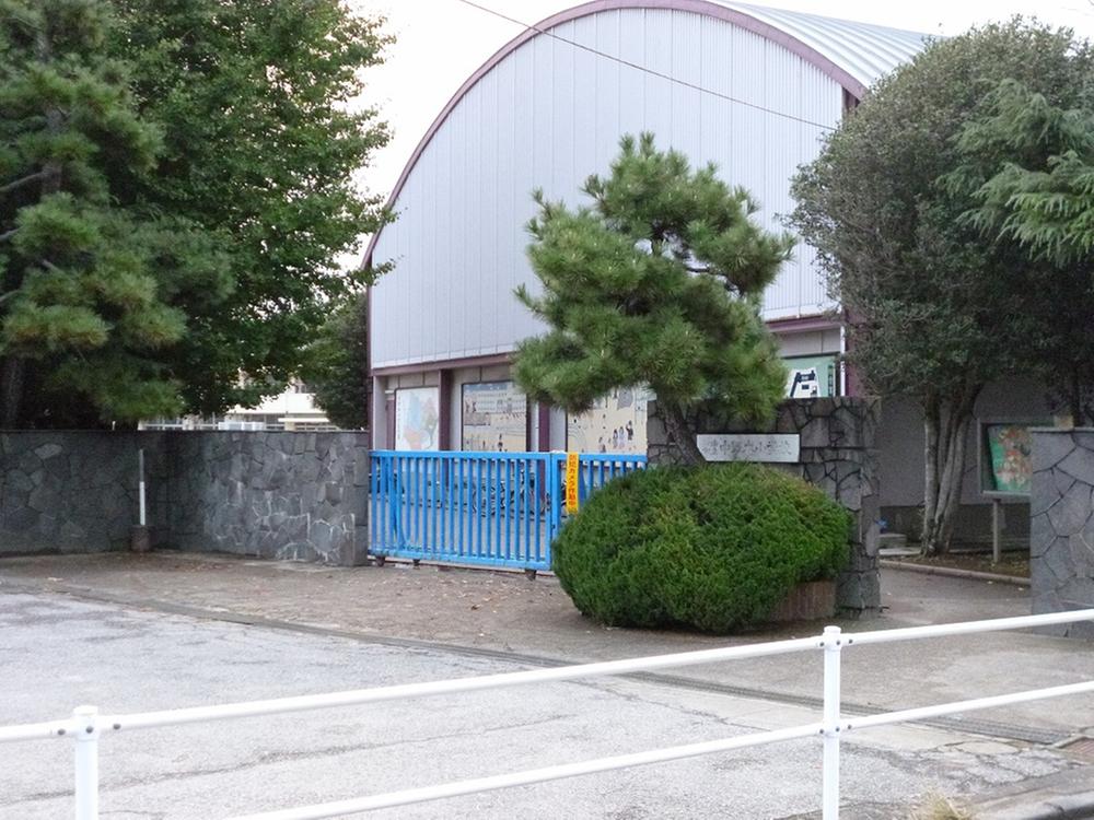 Primary school. Mammoth school Nakanogi elementary school! !