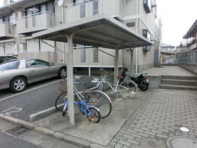 Security. On-site bicycle parking lot