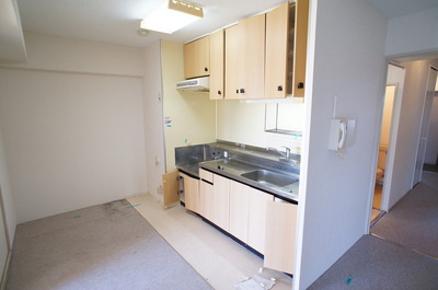 Kitchen. Kitchen. spacious.