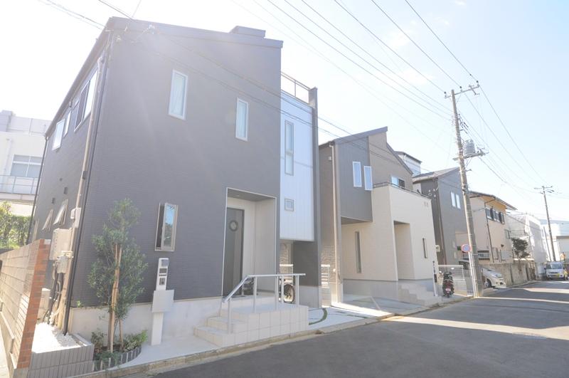 Same specifications photos (appearance). A Sky balcony