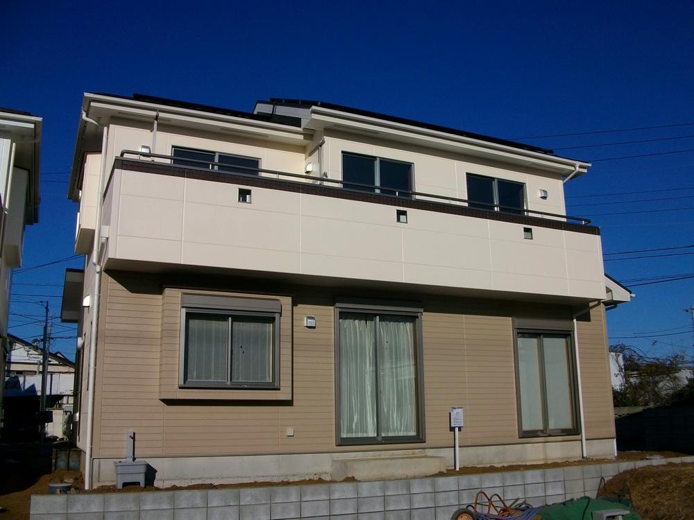 Local appearance photo. 10 Building Local (12 May 2013) Shooting