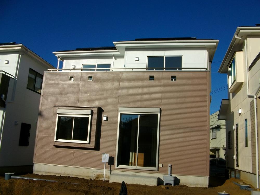 Local appearance photo. 9 Building Local (12 May 2013) Shooting