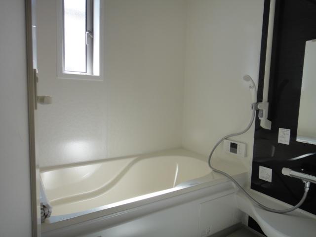Same specifications photo (bathroom). Example of construction