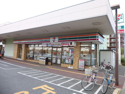 Convenience store. Seven-Eleven Funabashi Maeharanishi 6-chome up (convenience store) 150m