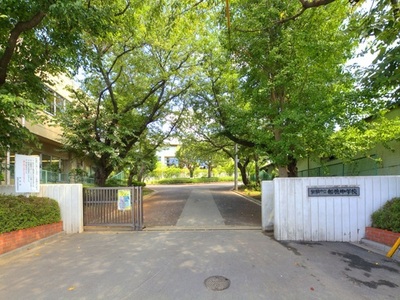 Primary school. 680m to Funabashi Municipal Natsumidai elementary school (elementary school)