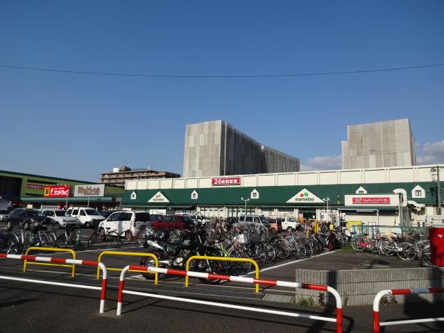 Supermarket. 459m drugstore until Maruetsu Higashinarashino shop, bookstore, It is very convenient in the consumer electronics retailer hotel.