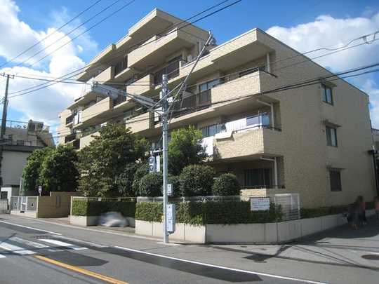 Local appearance photo