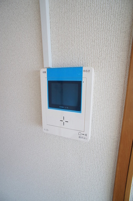 Other Equipment. Intercom [With a TV monitor]