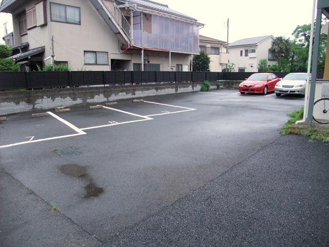 Parking lot