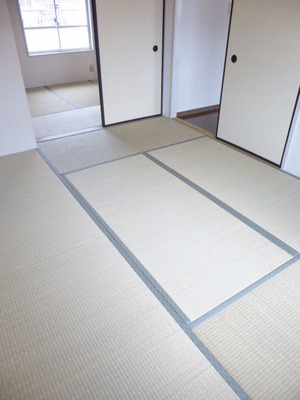 Living and room. 6 Pledge Japanese-style room