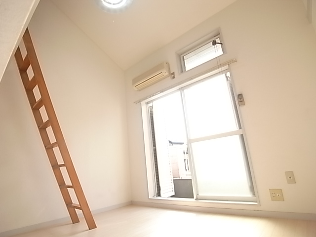 Living and room. I think the ceiling is also highly fashionable I loft with a room ☆