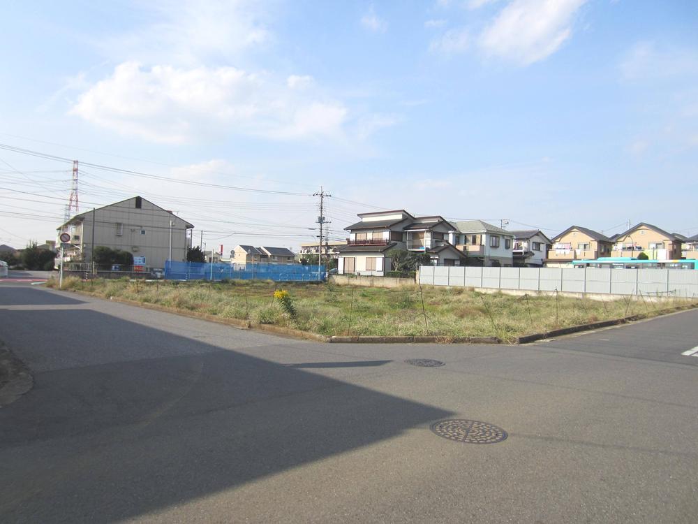 Local photos, including front road