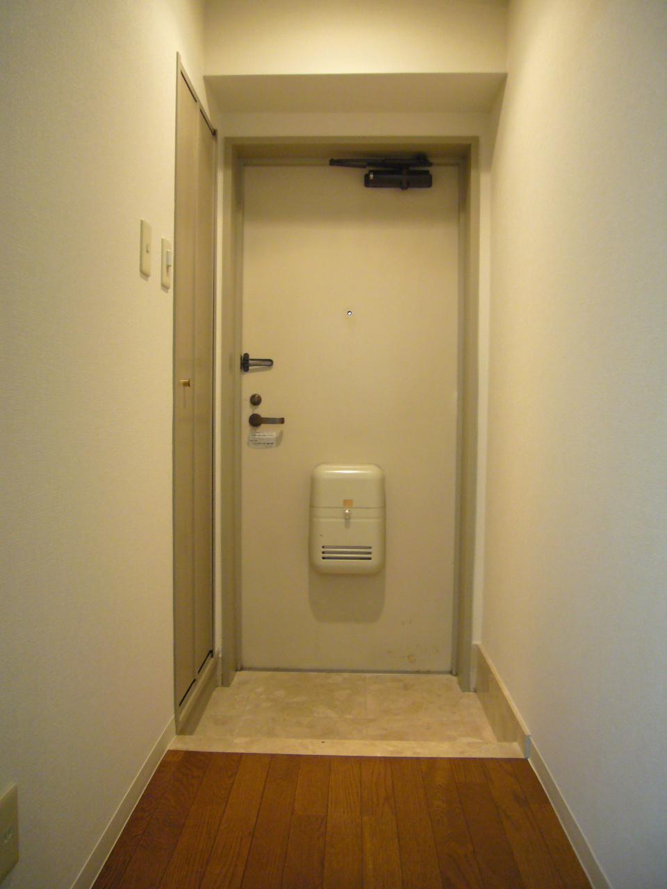 Entrance.  ◆ Entrance (December 2013) Shooting