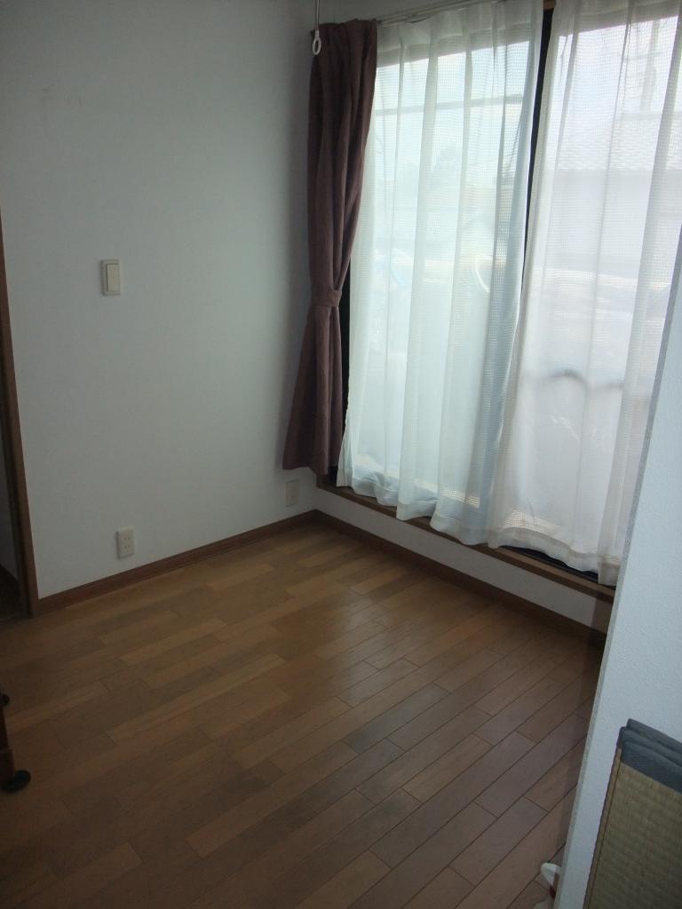 Other introspection. 2F Hall Also go out on the balcony